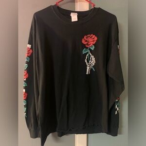 VANS long sleeve checkered rose sleeves hand holding rose